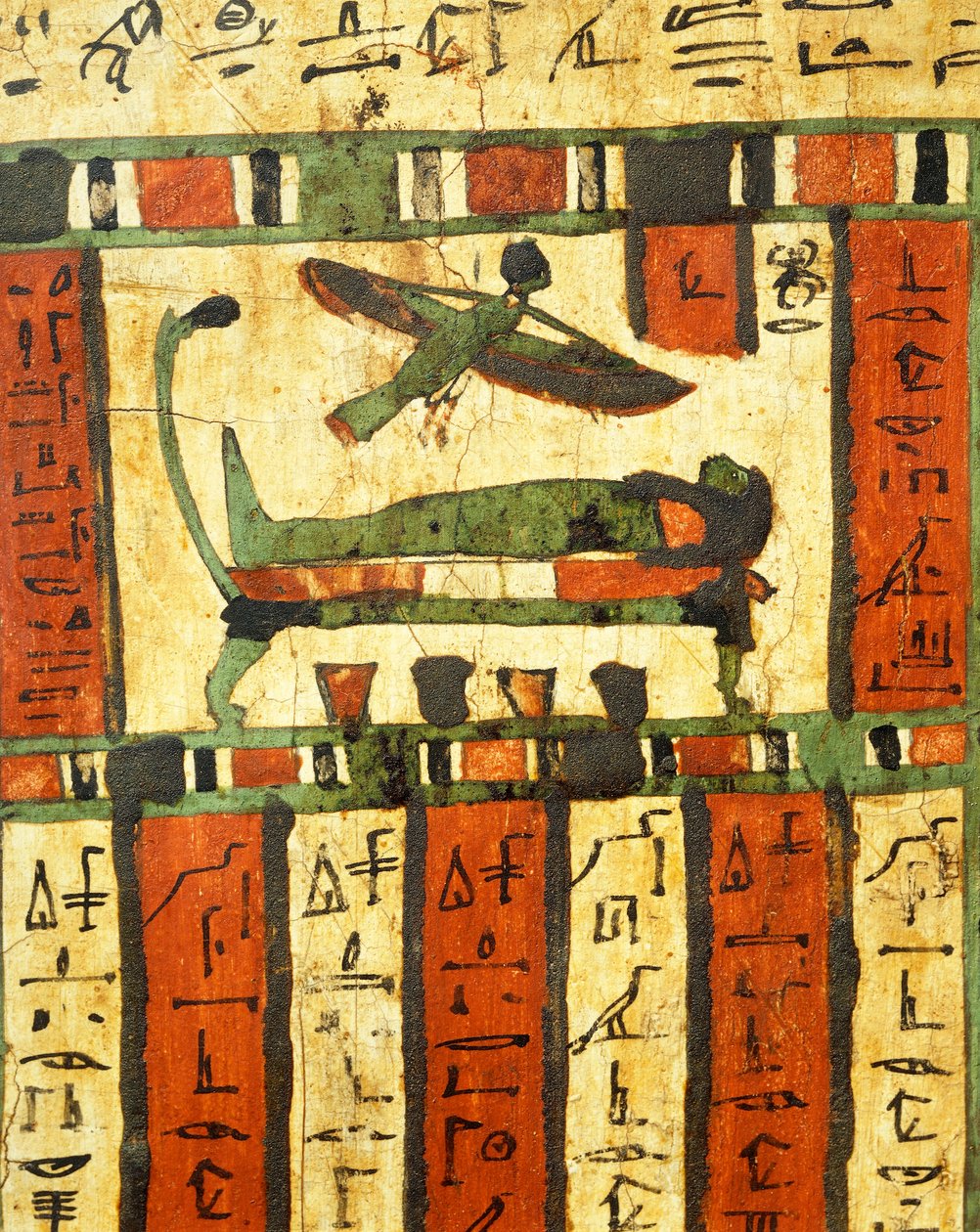 Verputztes und bemaltes Holz, das den Verstorbenen auf dem Totenbett zeigt, während die Seele, Ba, ins Jenseits fliegt, aus dem Sarkophag von Tashakheper, Theben von Egyptian 26th Dynasty
