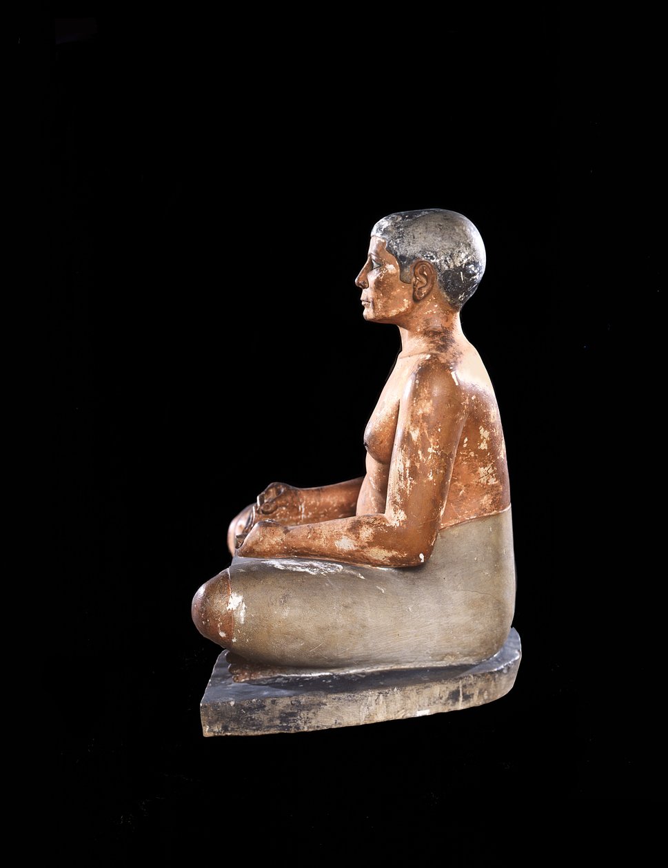 Weitansicht der Kauernden Schreiberstatue, aus Saqqara, Altes Reich von Egyptian 5th Dynasty