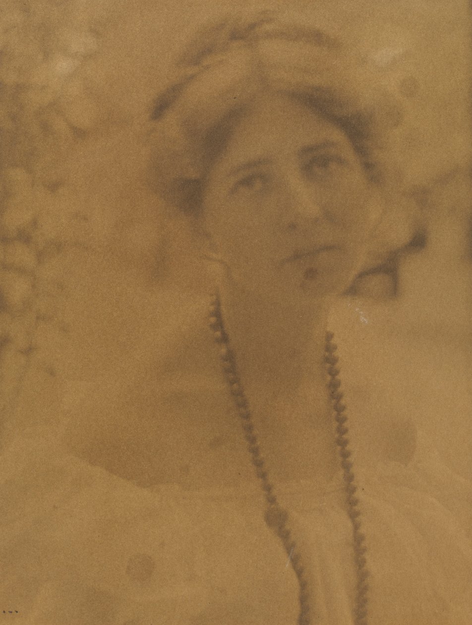 Porträt von Julia Hall McCune 1882-1971, ca. 1898 von Ema Spencer