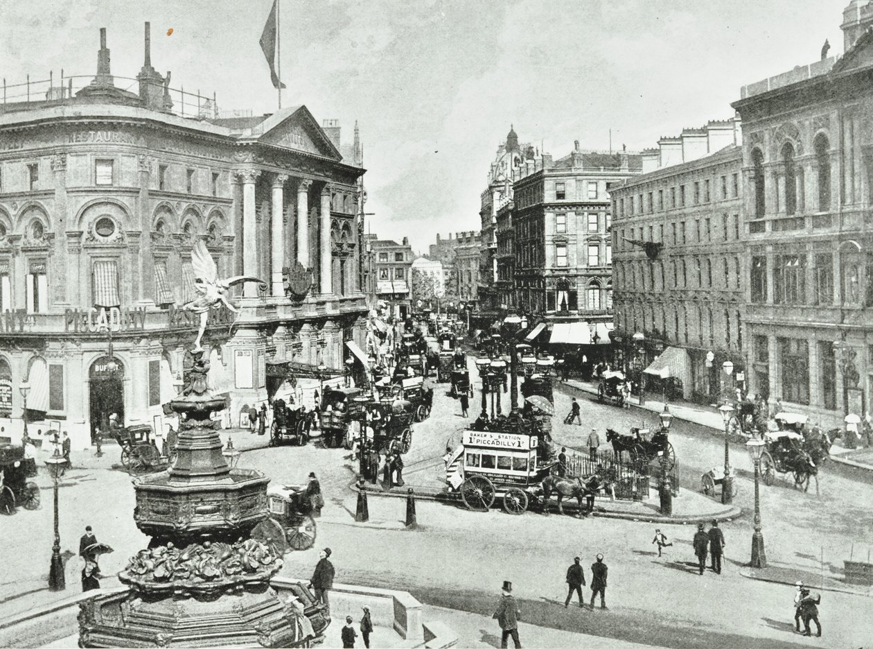 London Pavilion, Piccadilly Circus, Westminster LB: Blick nach Osten, 1896 von English Photographer