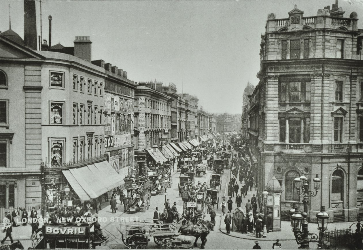 New Oxford Street: Blick nach Osten von Saint Giles Circus, 1895 von English Photographer