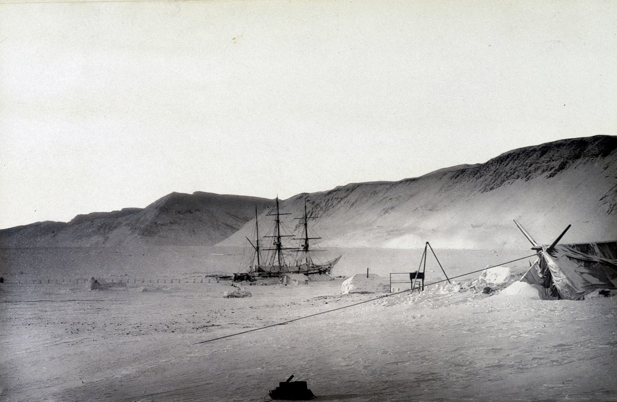 Nordpol: Discovery Bay, Winter - in „Erzählung einer Reise zum Polarmeer während 1875-76“, G.S. Nares, hrsg. London von English Photographer