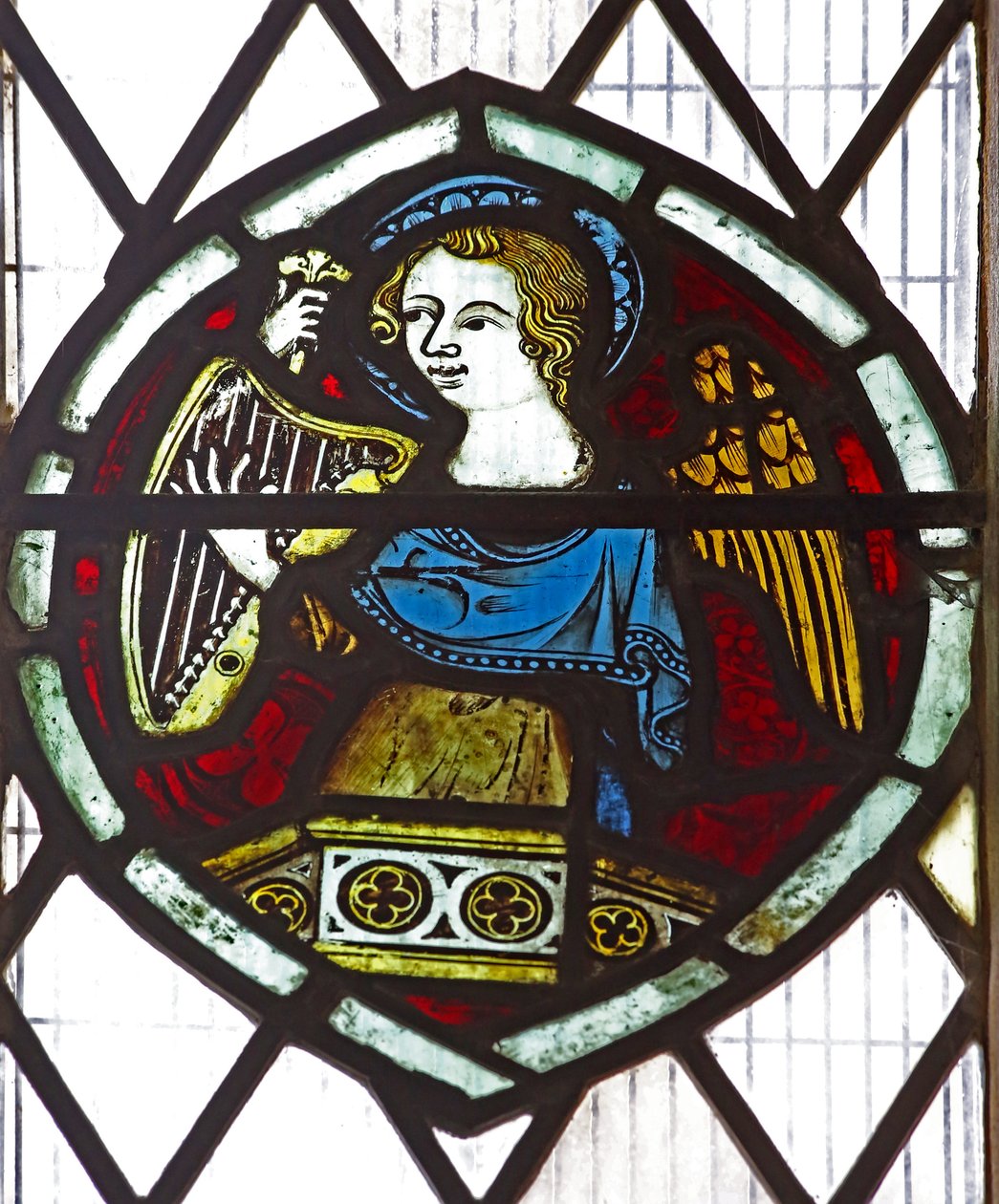Fenster n6, Engel mit Harfe von English School