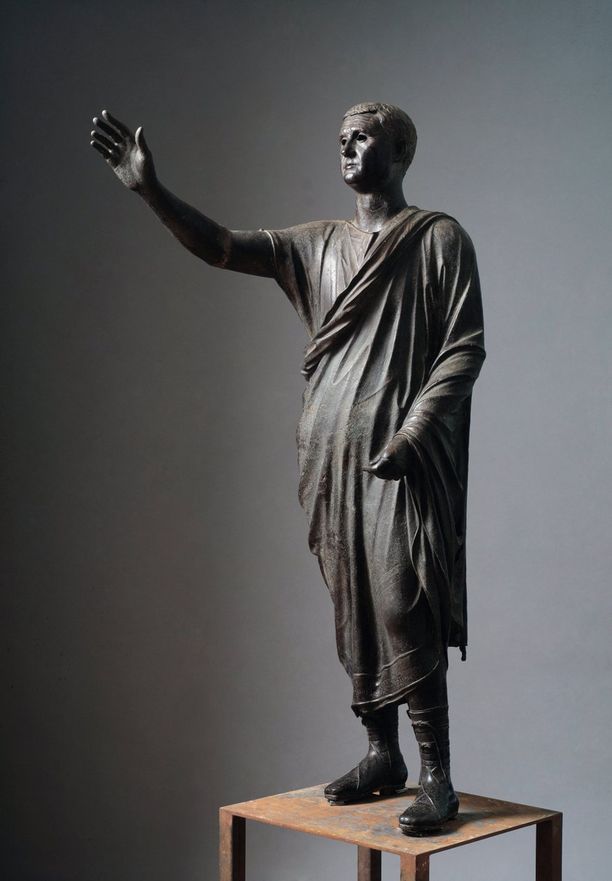 Aule Metele (Der Redner), römischer Redner - Etruskische Bronzeskulptur, h: 179 cm, ca. 90-70 v. Chr., aus Pila, Italien - Etruskische Zivilisation: „Der Magistrat von Perugia Aulus Metellus genannt der Redner“ Bronzeskulptur von Etruscan