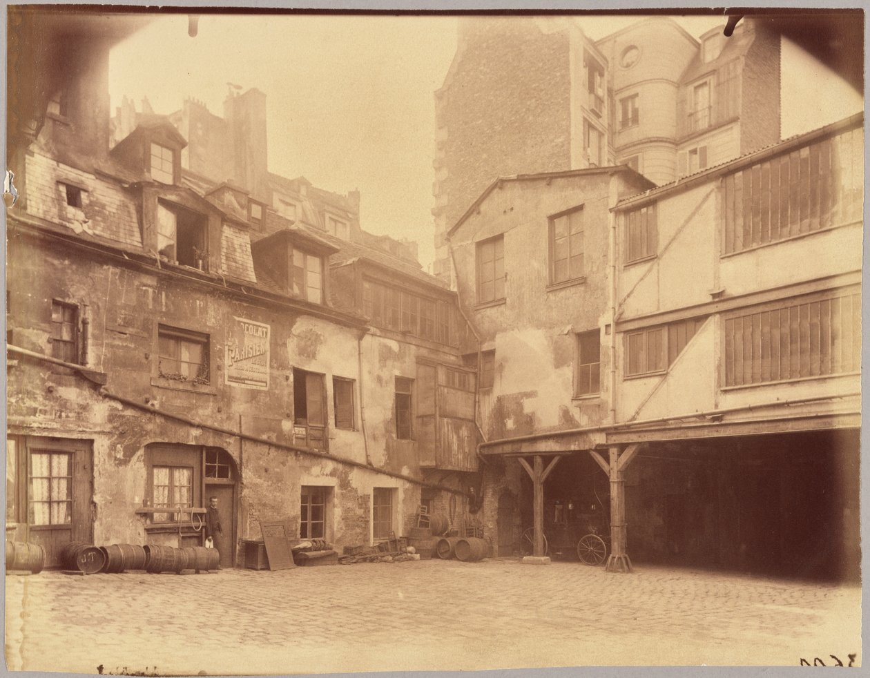Gasthof zum Weißen Pferd, 5 rue Mazet von Eugène Atget