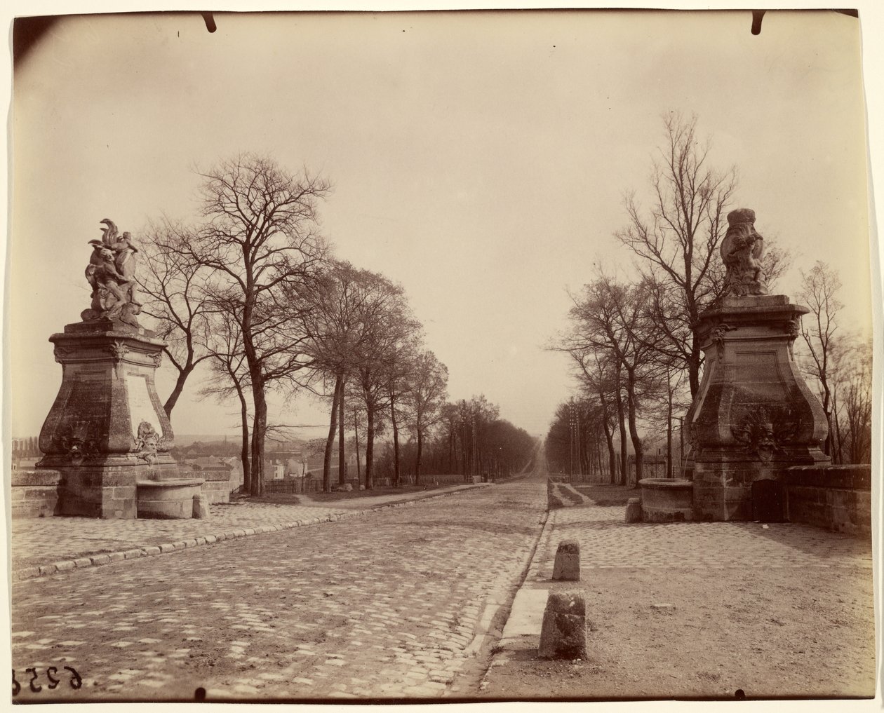 Juvisy, die schönen Brunnen von Eugène Atget