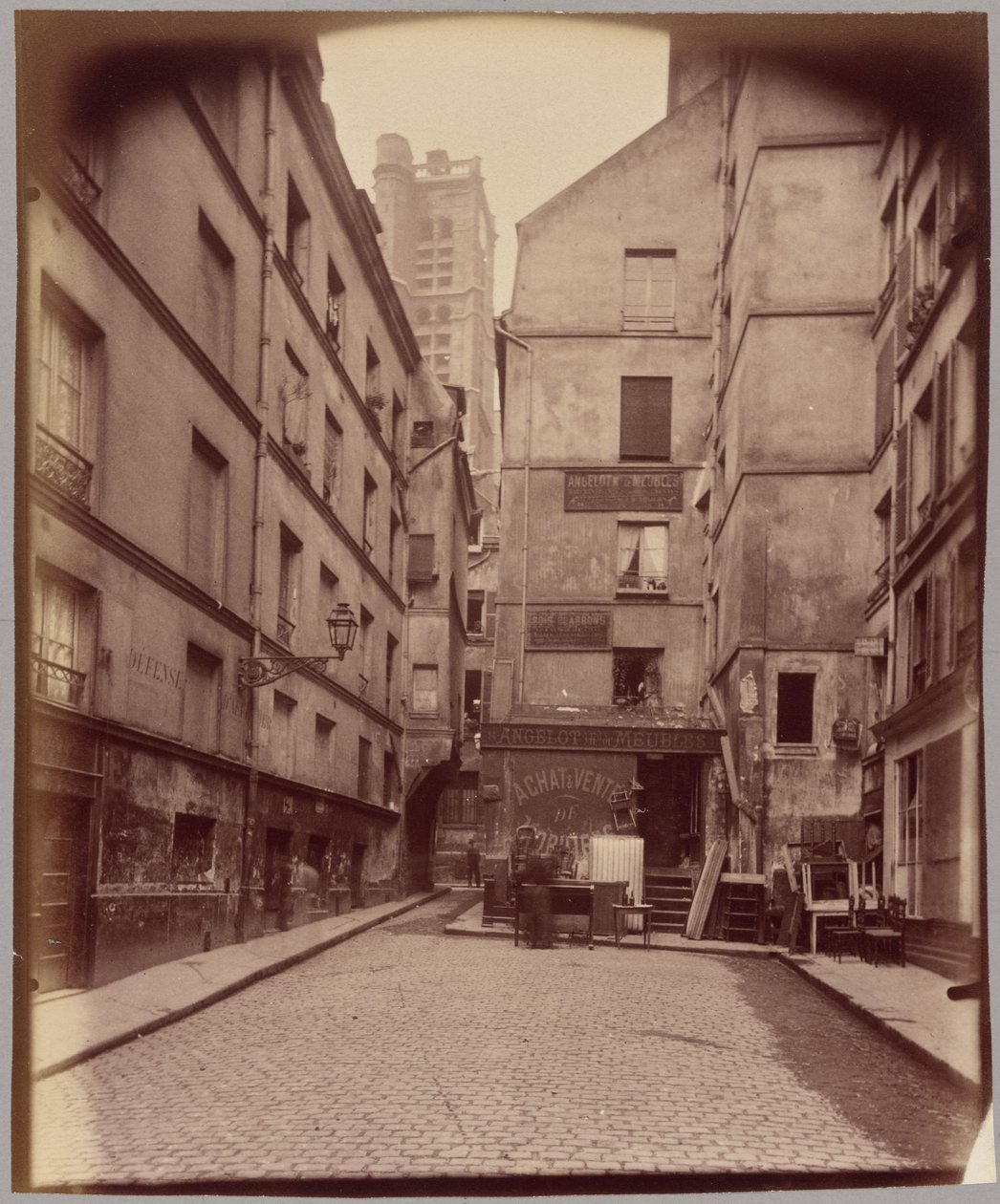 Rue Grenier-sur-l