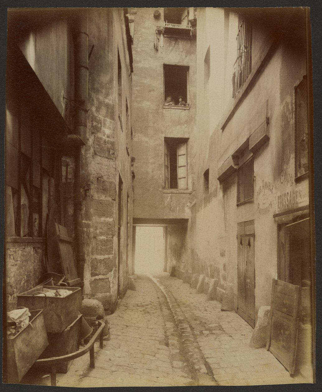 Vieille Cour, 22 Rue Quincampoix (4°) von Eugène Atget