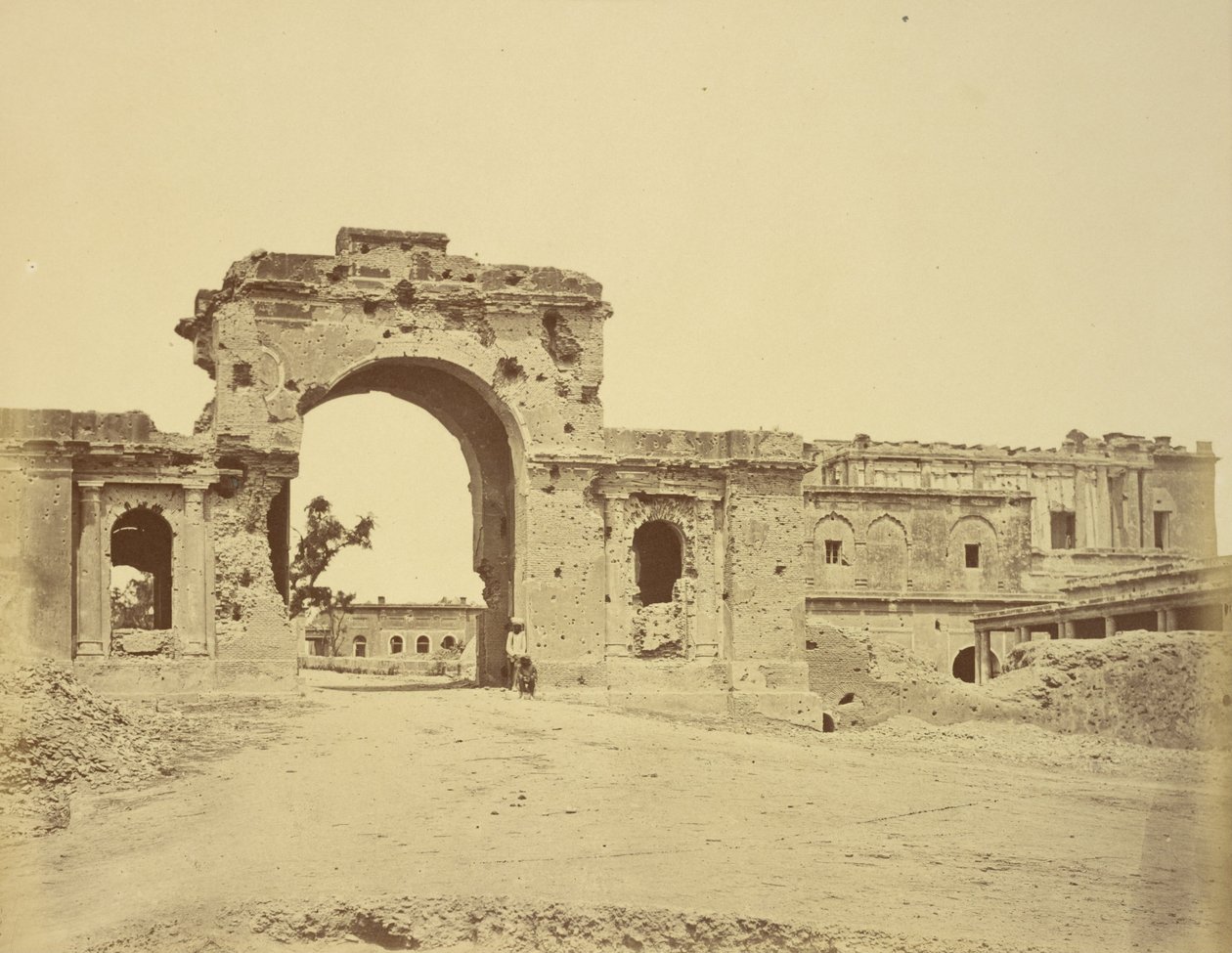 Tor zum Residency, allgemein das Bailee Guard Gate, gehalten von Lieutenant-Colonel R.H.M. Aitken, des 13. Bengal Native von Felice Beato