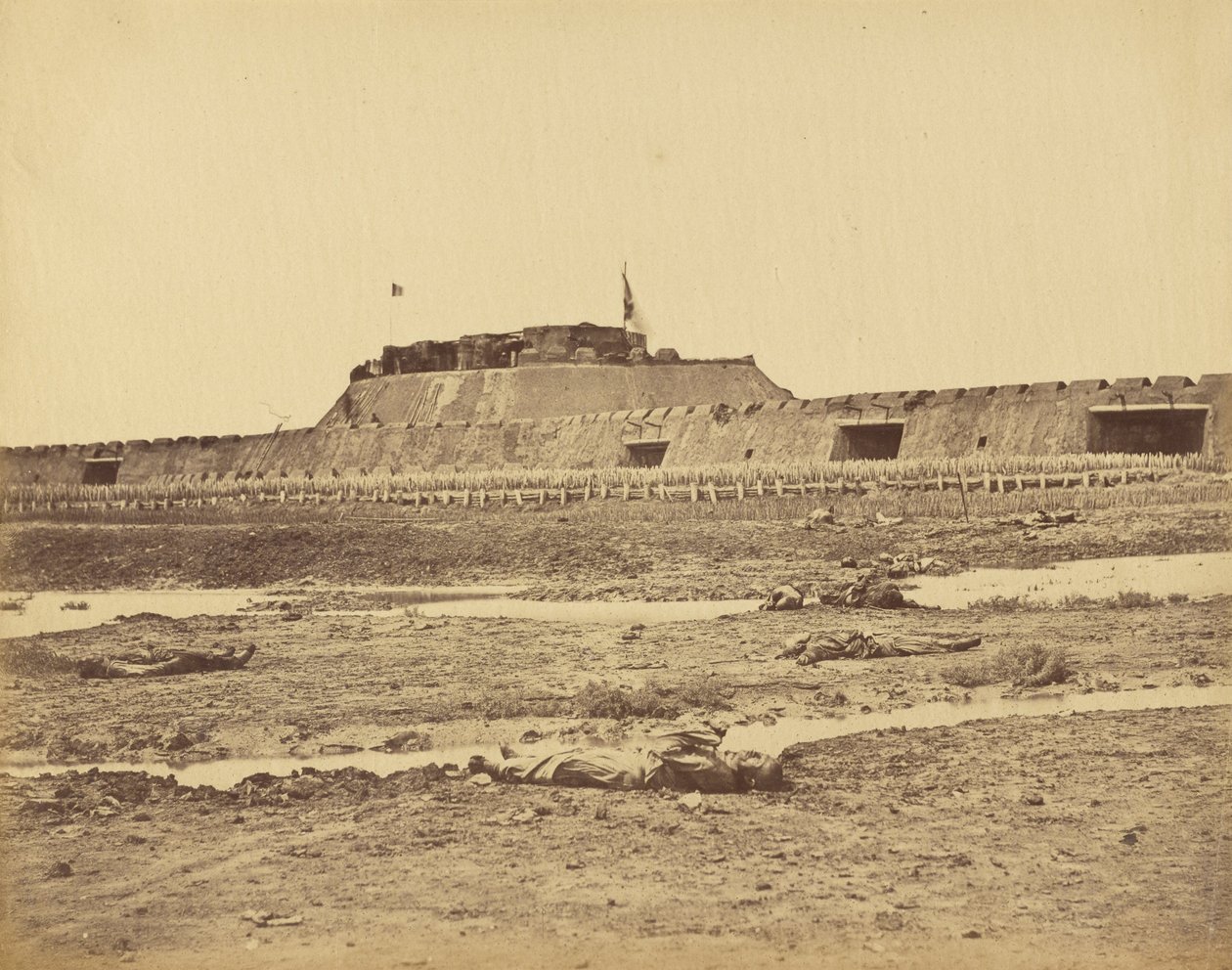 Rückseite des Nordforts zeigt den Rückzug der chinesischen Armee, 21. August 1860 von Felice Beato