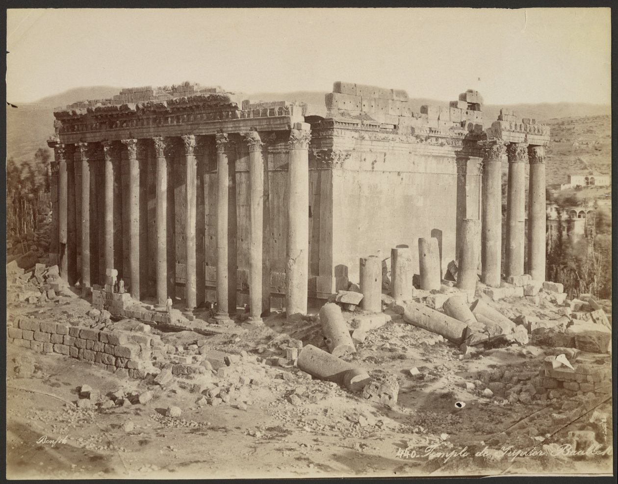 Tempel des Jupiter, Baalbek von Félix Bonfils