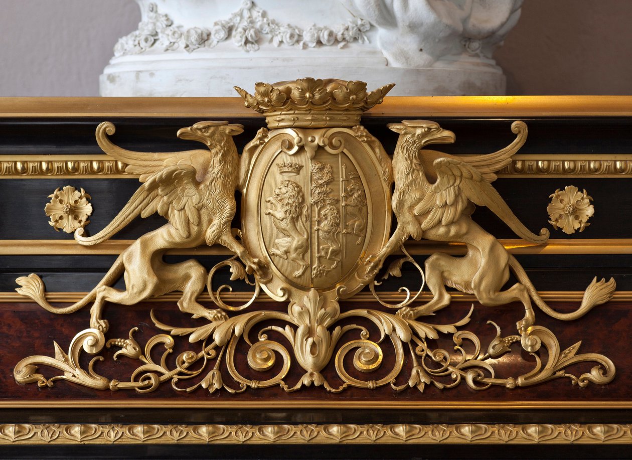 Detail eines Möbelstücks, das das Wappen der Familie Brignole Sale schmückt, von Ebenist Guillaume Grohe (1808-1885) nach einer Zeichnung von Felix Duban (1798-1870). Wohnungen von Maria Brignole Sale De Ferrari, Herzogin von Galliera (1811-1888) von Felix Louis Jacques Duban