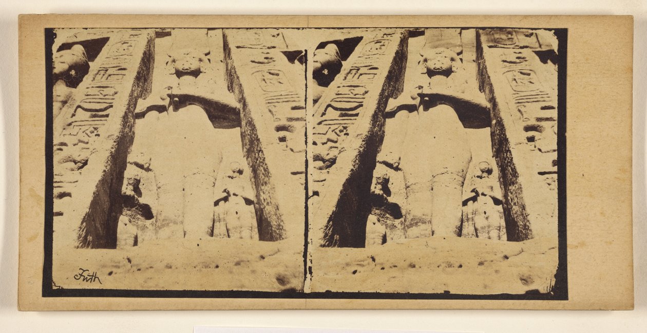[Der kleine Felsentempel von Abu Simbel.] von Francis Frith