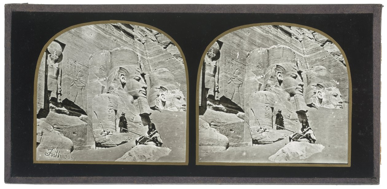 Ansicht der Fassade des großen Felsentempels von Abu Simbel in Nubien von Francis Frith