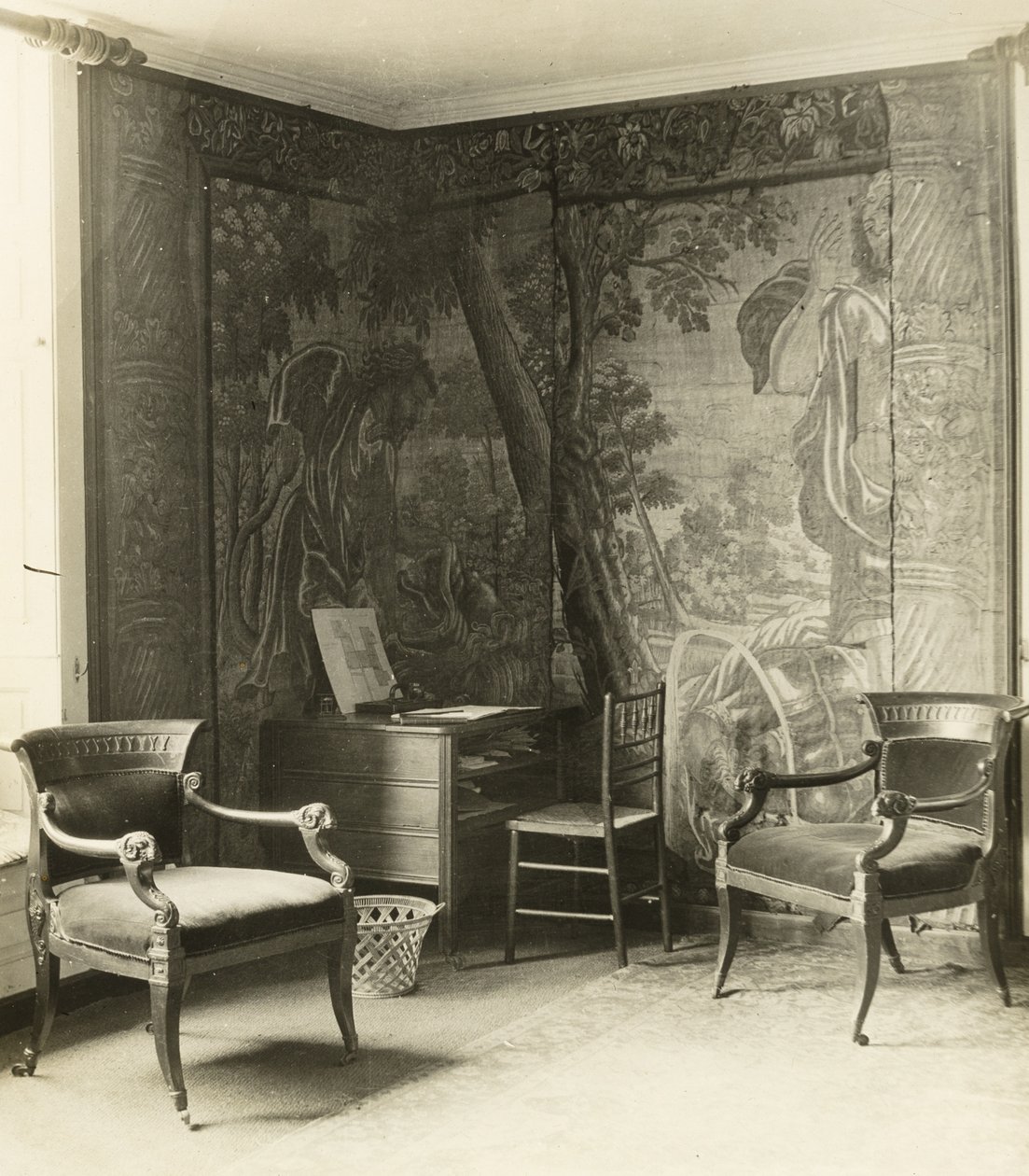 Kelmscott Manor: Im Wandteppichzimmer von Frederick H. Evans