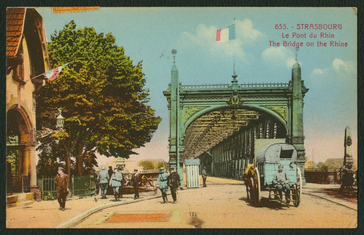 Postkarte, die die Brücke am Rhein in Straßburg, um 1914-18 darstellt (koloriertes Schwarzweißfoto) von French Photographer