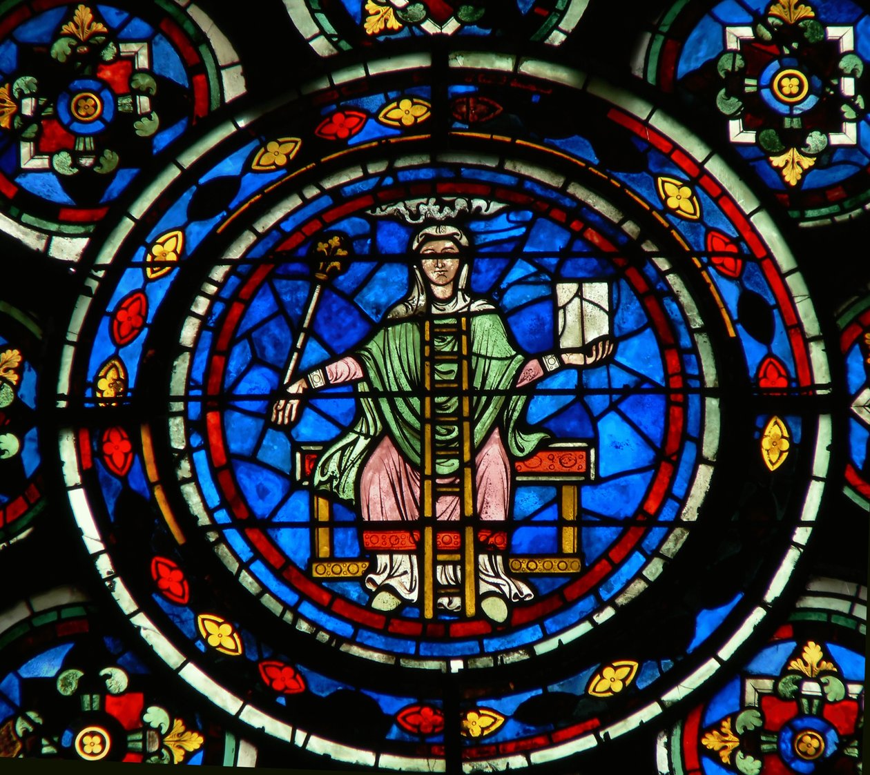 Detail des Nordrosenfensters mit Philosophie aus den Freien Künsten von French School