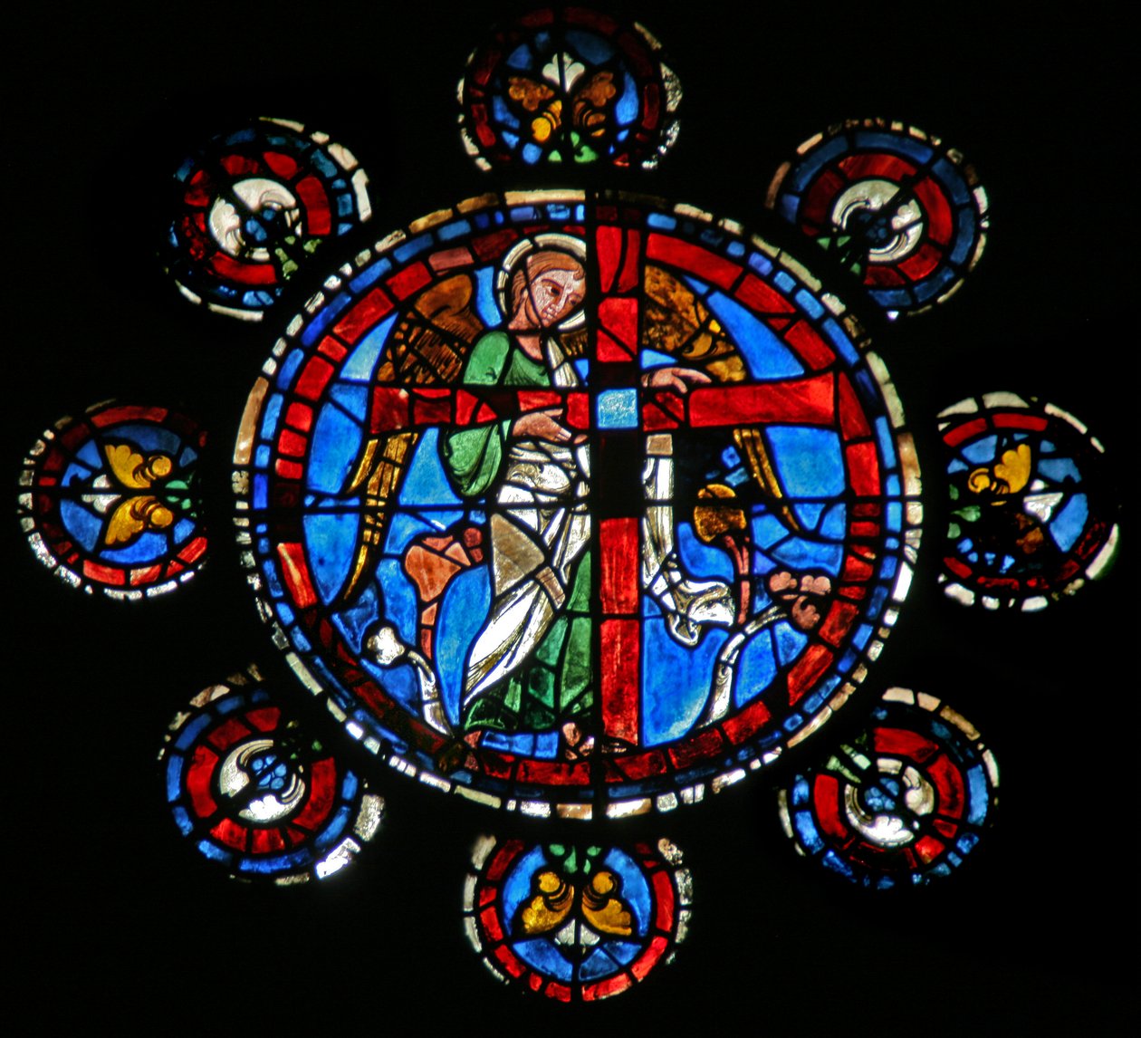 Jüngstes Gericht: Ein Engel mit dem Kreuz von French School