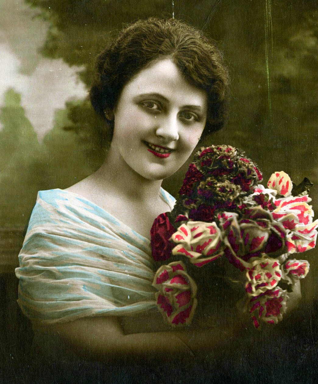 Porträt einer Frau mit einem Blumenstrauß, ca. 1898 von French School