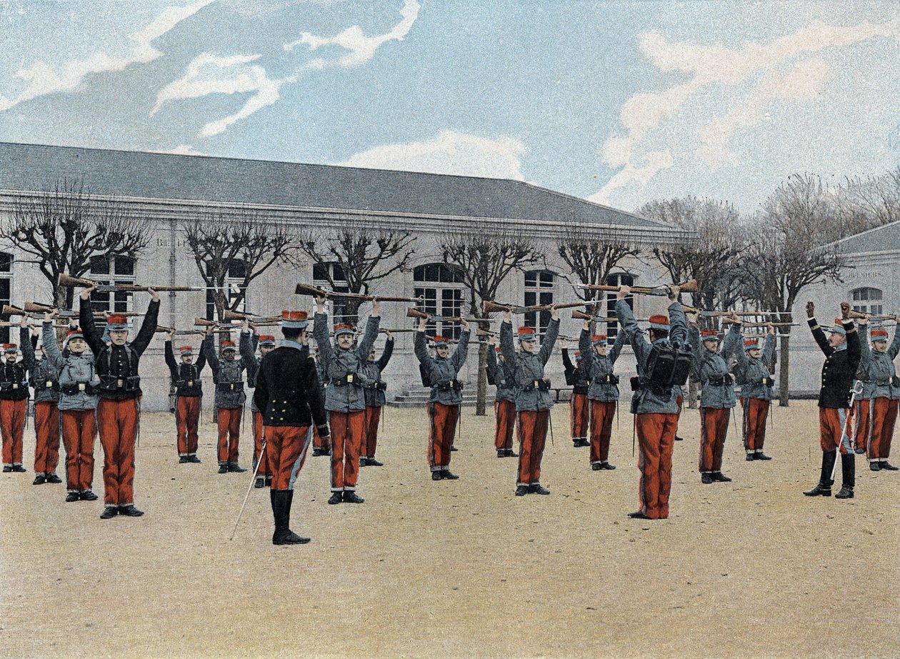 Spezielle Militärschule von Saint-Cyr (Saint Cyr), interner Dienst: Beginn der Ausbildung. von French School