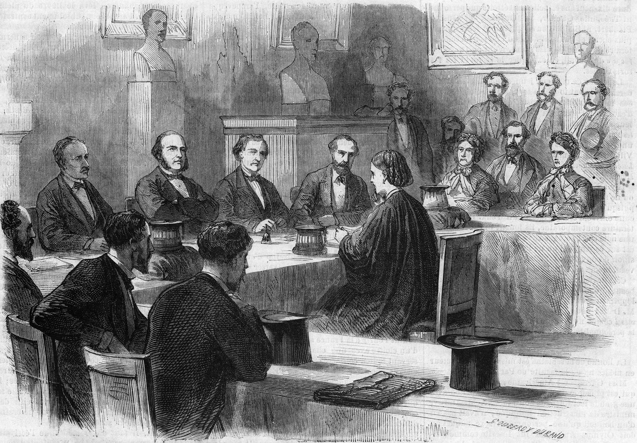 Die Engländerin Elizabeth Garrett Anderson (1836-1917) präsentierte ihre These vor der Jury der Medizinischen Fakultät von Paris im Jahr 1870. Sie wurde die erste Ärztin. Gravur von Godefroy Durand in „The Illustrous World“ Nr. 689 vom 25. Juni von French School