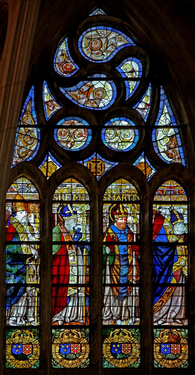 Fenster w201, St. Marceau(?), St. Remi, St. Martin und St. Denis darstellend von French School