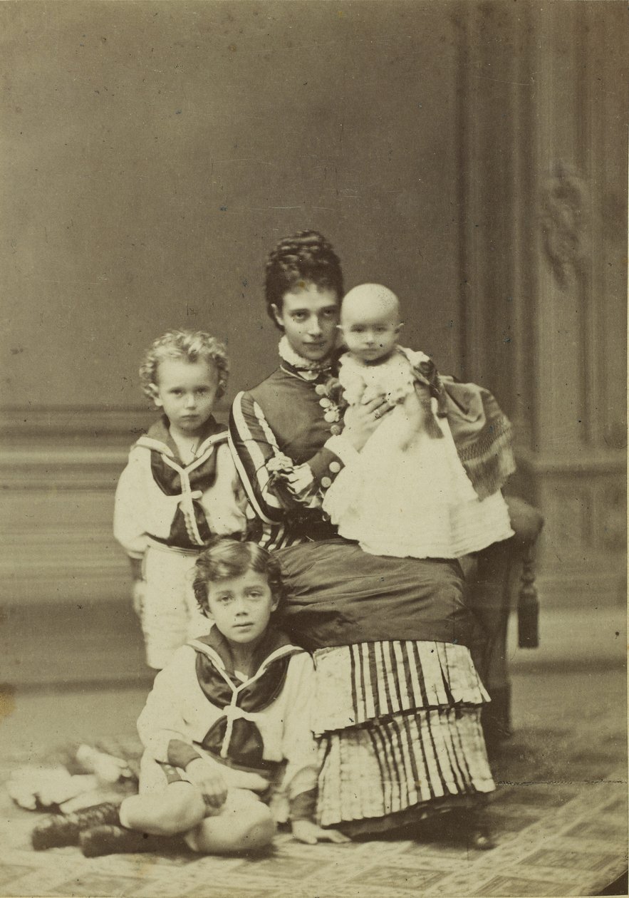 Großherzogin Maria Fjodorowna mit Kindern, Nikolaus Alexandrowitsch, George..., ca. 1875 von Georg Emil Hansen
