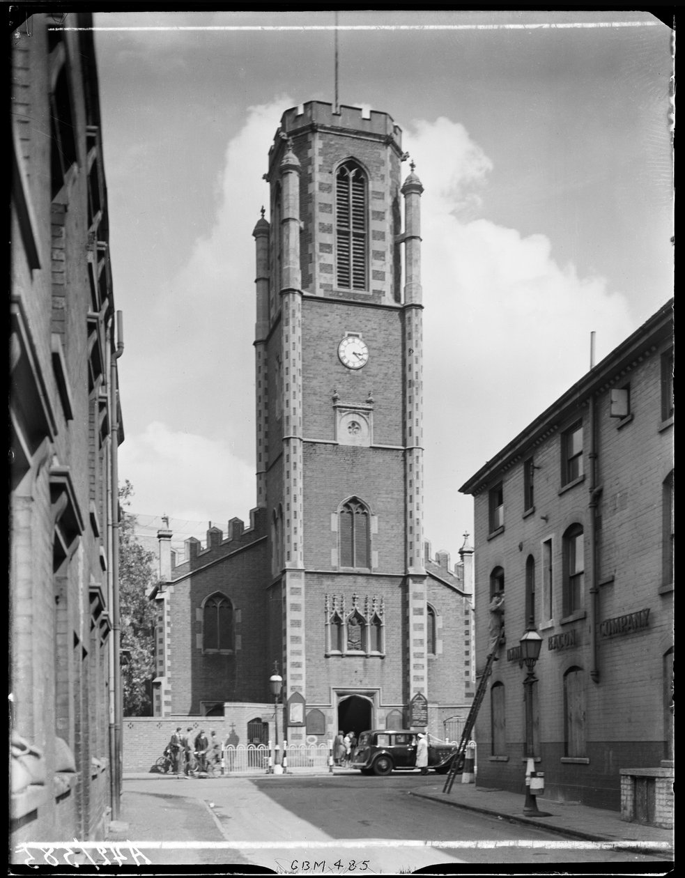 Bischof Ryders Kirche, Gem Street, Gosta Green, Birmingham, 1941 von George Bernard Mason