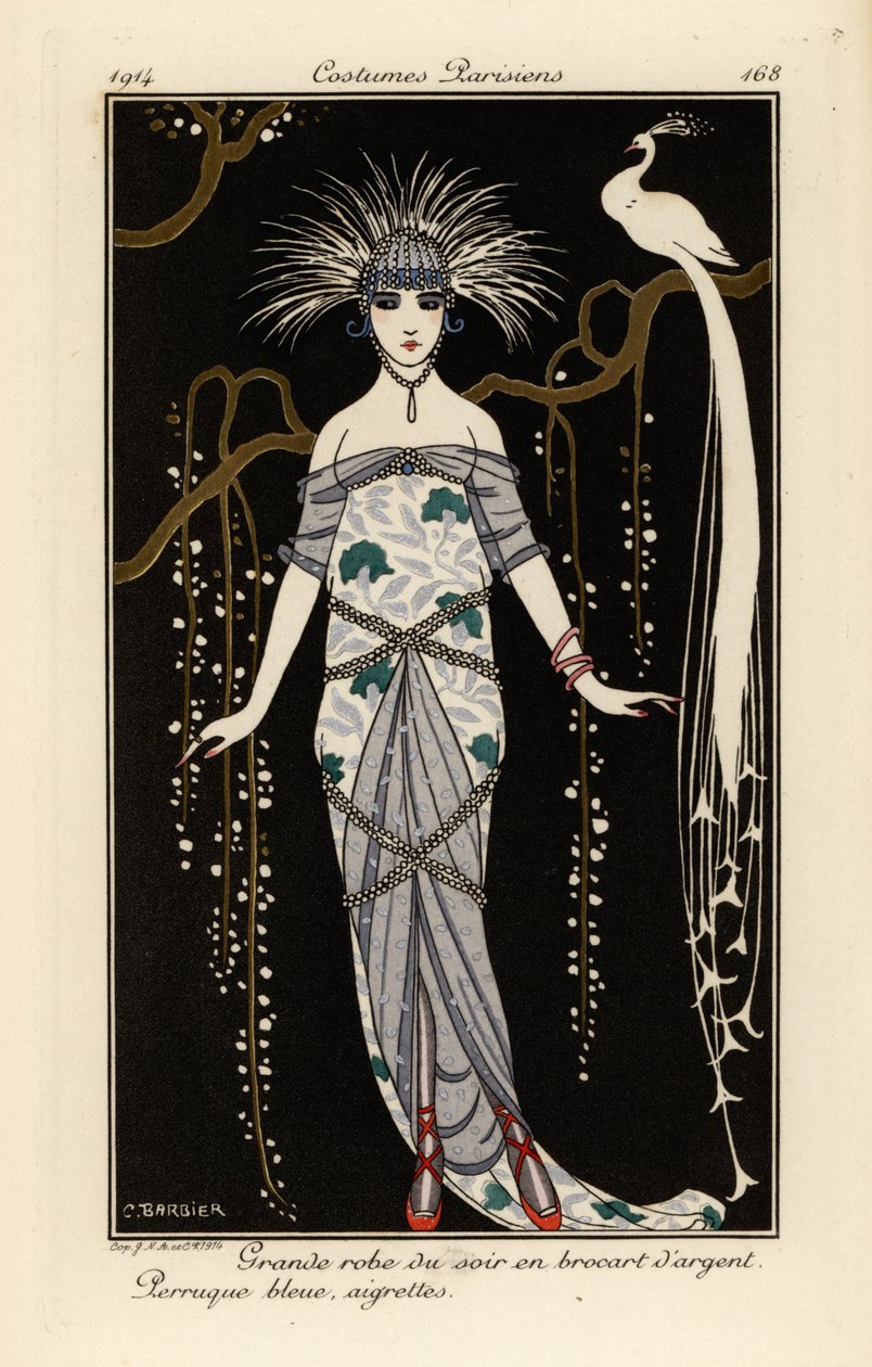 Großes Abendkleid in Silberbrokat, blaue Perücke und Federn von Georges Barbier