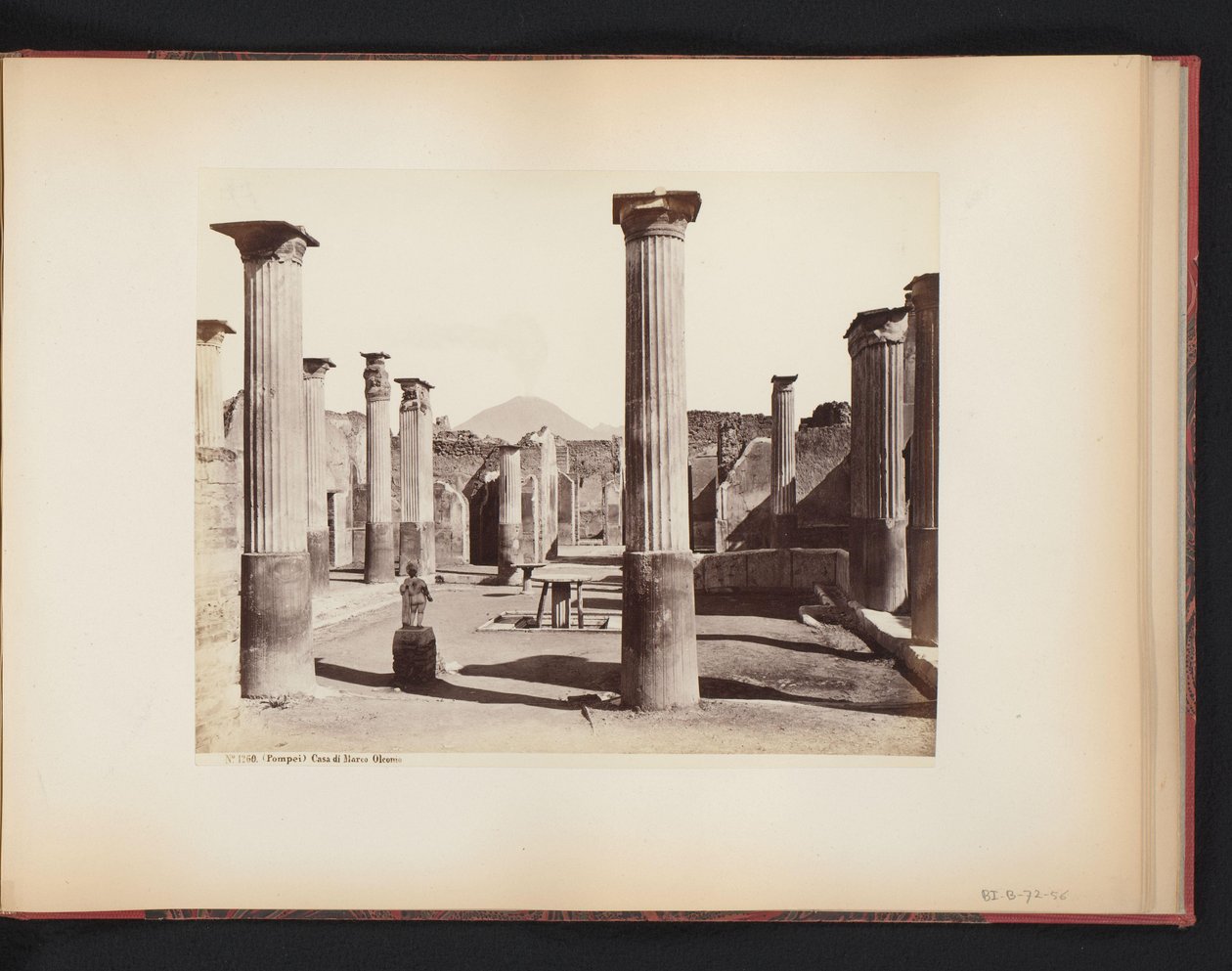 Ansicht der Ruine des Hauses von Marco Olconio in Pompeji, Italien von Giorgio Sommer (attributed to)