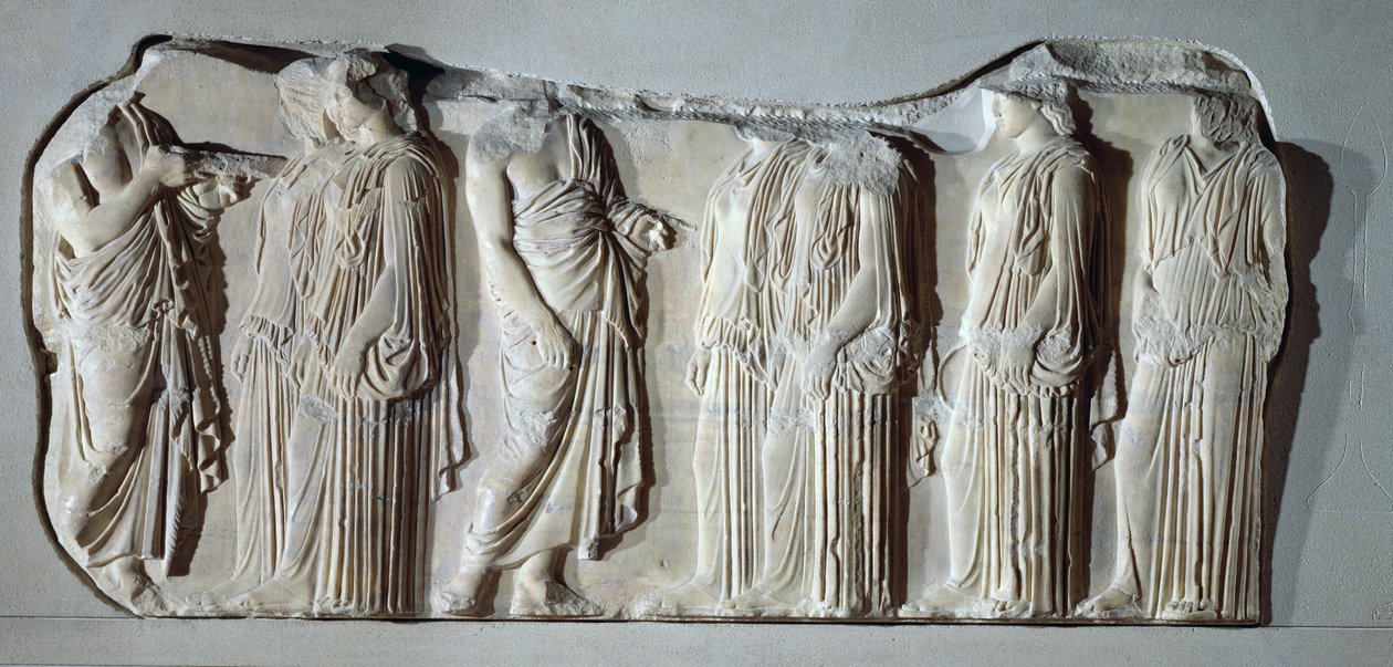 Organisatoren und Ergastinen (Peplos-Trägerinnen), Abschnitt der Großen Panathenäische Prozession vom östlichen Fries des Parthenon, ca. 442-438 v. Chr. von Greek