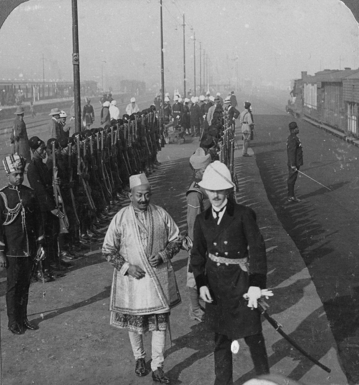 Staatsempfang des Maharadschas von Benares in Delhi, Indien von H. D. Girdwood