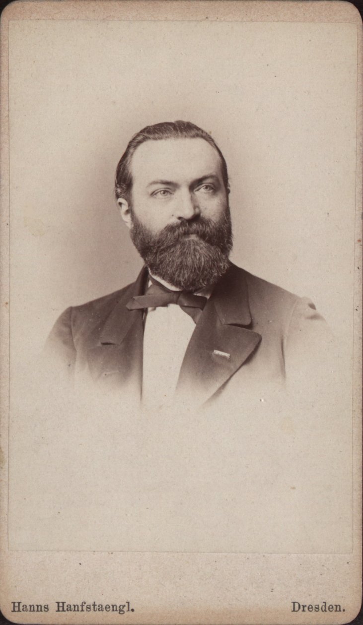 Porträt des Cellisten und Komponisten Friedrich Grützmacher 1832-1903, ca. 1865 von Hanns Hanfstaengl