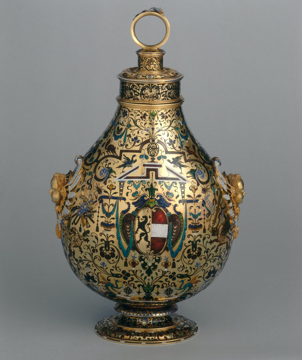 Flakon aus emailliertem Gold, verziert mit grotesken Figuren und dem Wappen des Erzbischofs von Salzburg Wolf Dietrich von Raitenau von Hans Karl