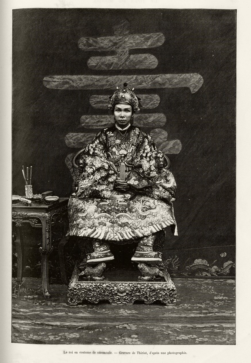 Porträt von König Dong Khanh (1864-1889), Kaiser von Annam, in zeremonieller Tracht. Gravur von Thiriat, zur Illustration der Geschichte „Trente mois au Tonkin“ von Dr. Charles Edouard Hocquard (1853-1911), in 1885, in Le tour du monde, nouveau journal des von Henri Thiriat