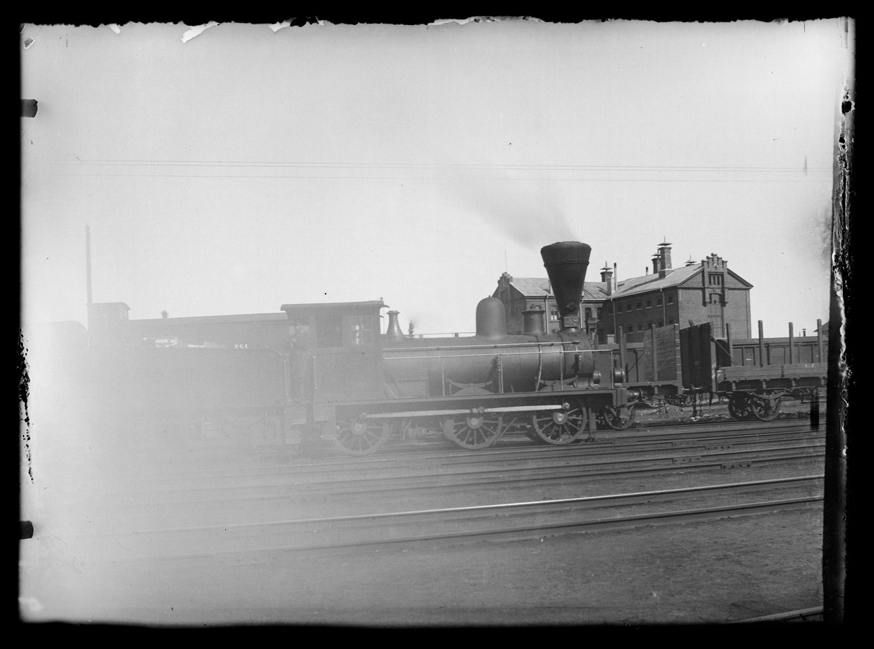 Dampflokomotive im Rangierbahnhof von Tampere von Hugo Simberg
