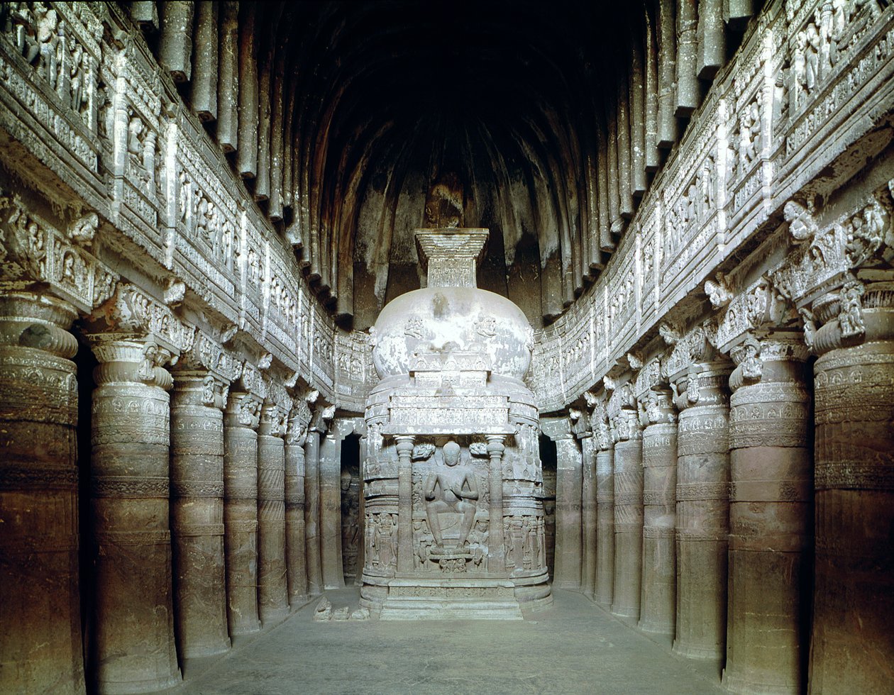 Innenansicht der Höhle 26 von Indian School