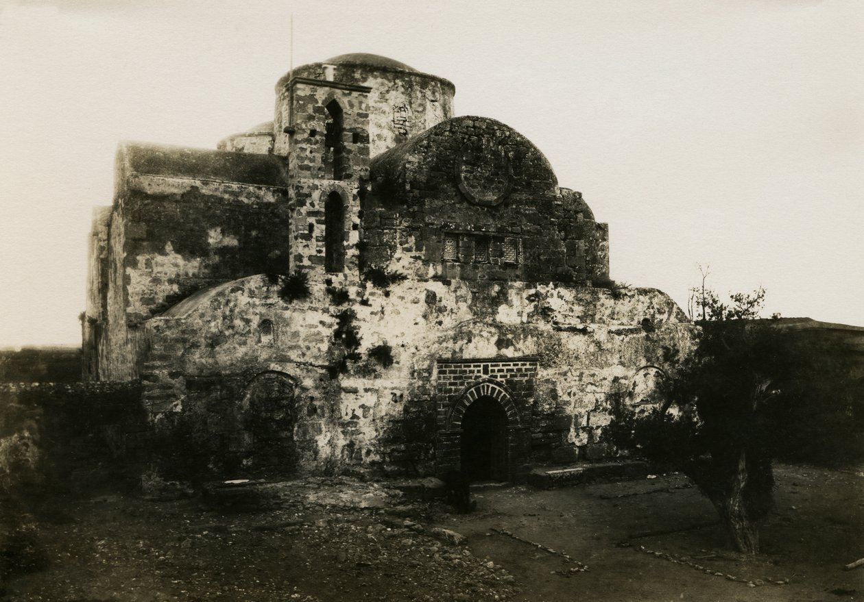 Kloster Agios Varnavas, Engomi, Zypern, Fotografie von Camille Enlart, Paris von Italian Photographer
