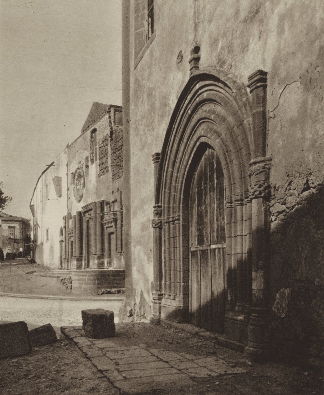 Sizilien: Sciacca, Gotisches Portal von Italian Photographer