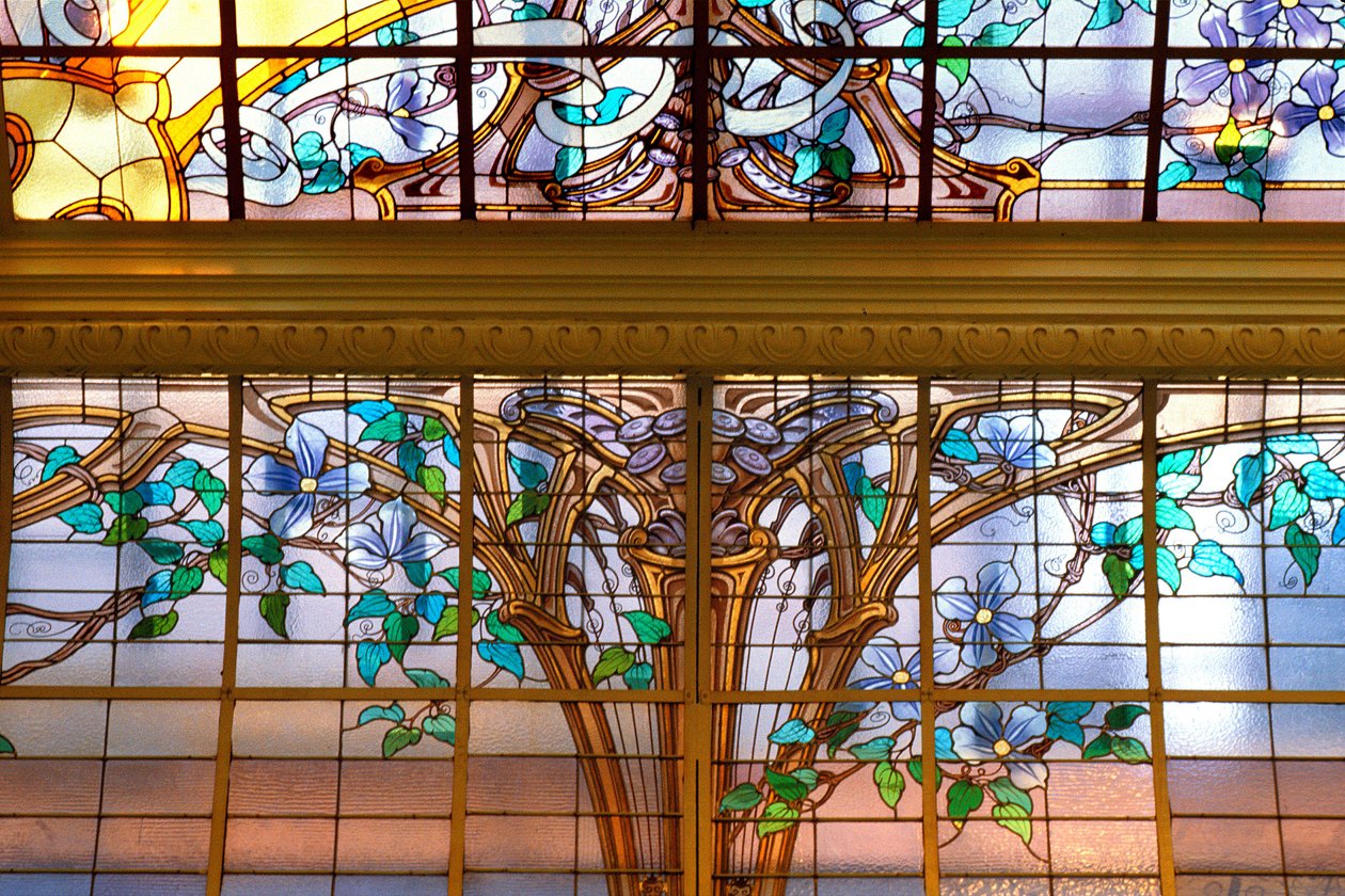 Nancy (Département 54), Jugendstil, „La verrière aux Clématites“ (1901), Buntglasfenster von Jacques Gruber (1870-1936) von Jacques Gruber