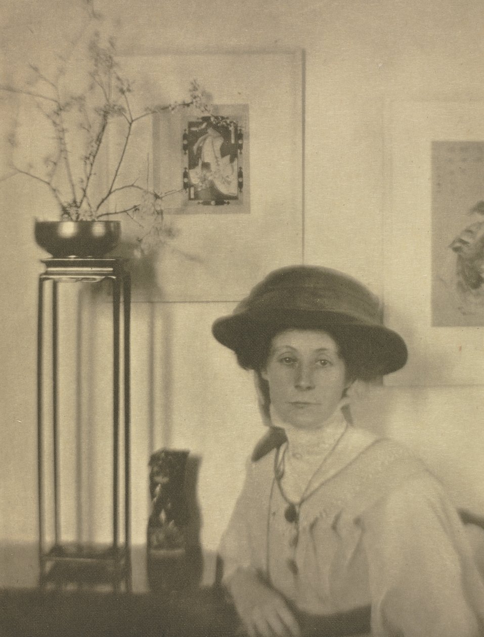 Camera Work: Ost und West, 1910 von James Craig Annan