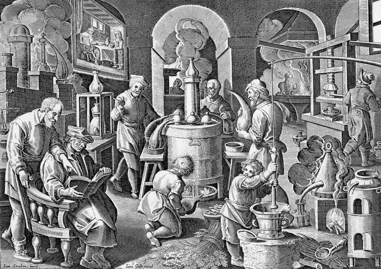 Distillatio.: In igne succus omnium, arte, corporum, Vigens fit unda, limpida und potissima. 16. Jahrhundert Gravur von Jan van der Straet, über die verschiedenen Stufen der Destillation. von Jan van der Straet