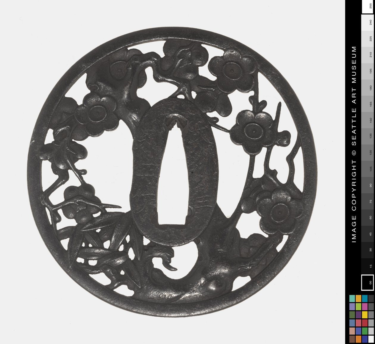 Tsuba: Blühender Kirschzweig, frühes 18. Jahrhundert von Japanese School