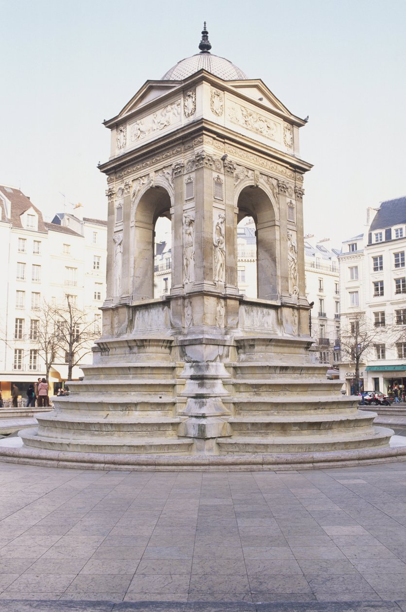 Frankreich, Paris, Fontaine des Innocents, steinerner Brunnen mit Stufen von Jean and Lescot Pierre Goujon