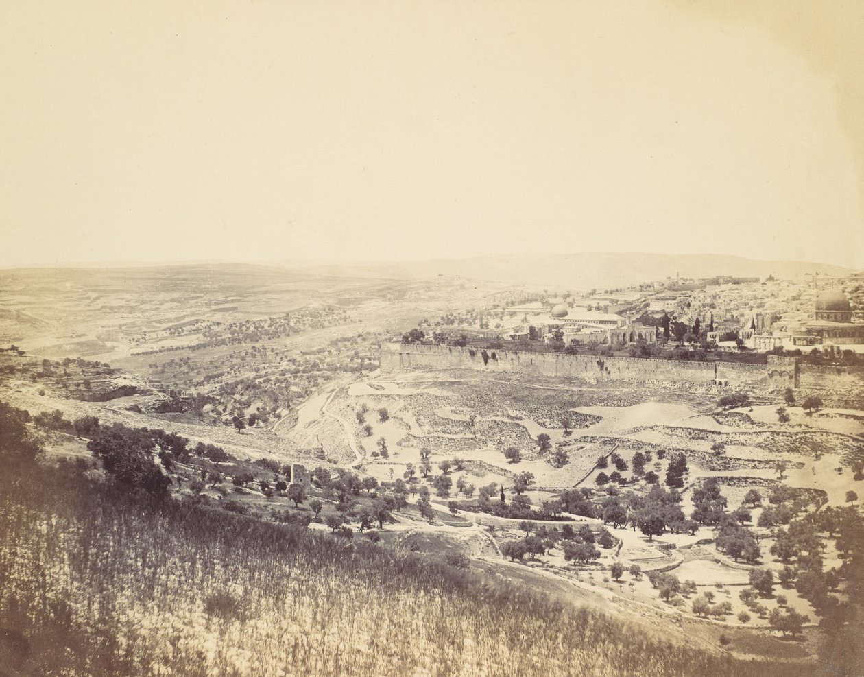 Garten von Gethsemane und Blick auf Jerusalem, 1860er von John Anthony