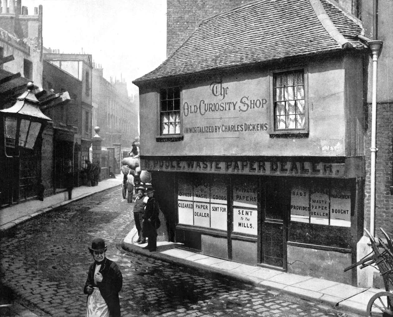Altes Kuriositätenkabinett, London, 1893 von John L. Stoddard