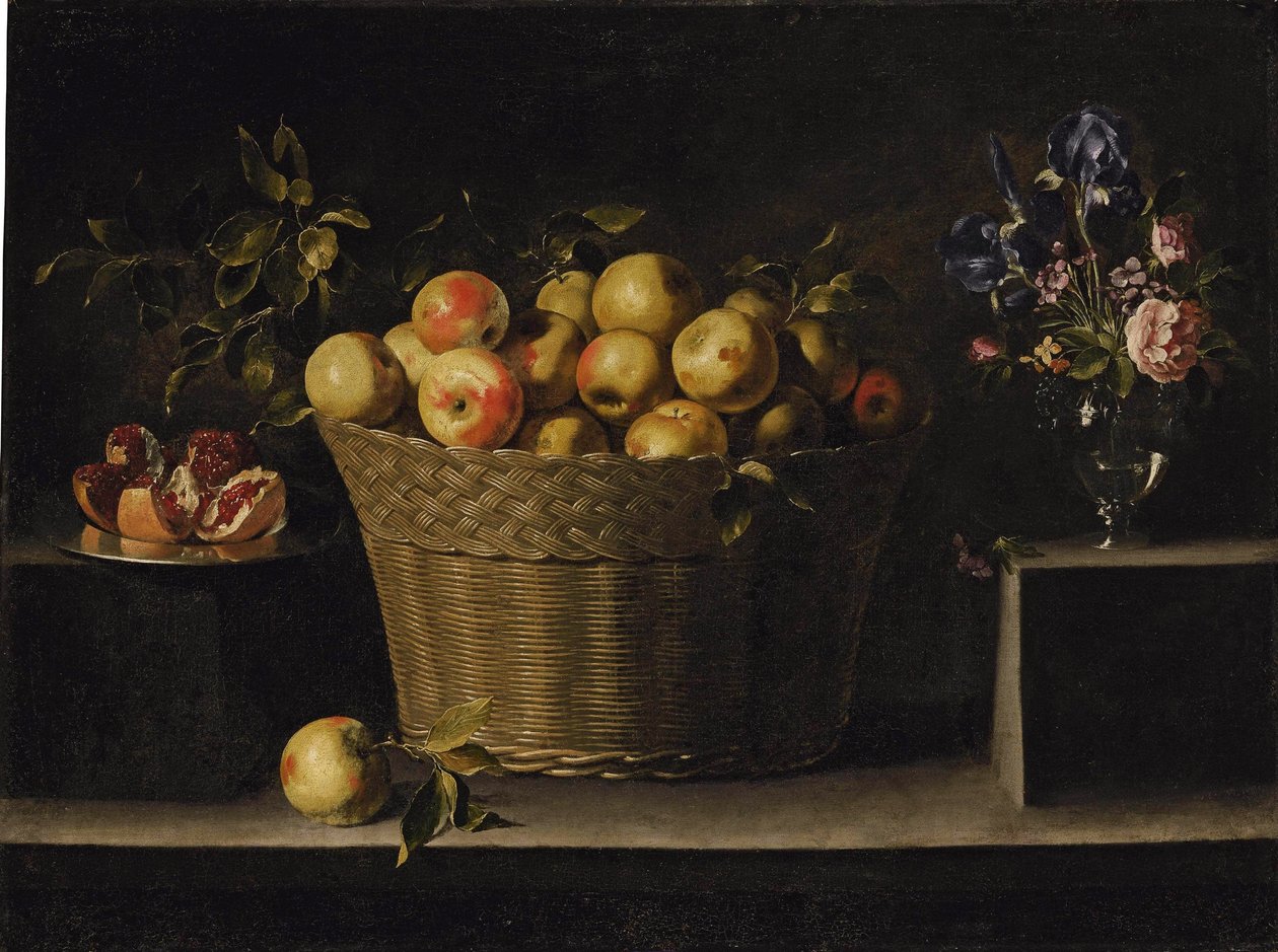 Äpfel in einem Weidenkorb, ein geöffneter Granatapfel auf einem Silbertablett und Rosen, Iris und andere Blumen in einer Glasvase, auf einem Steinsims von Juan de Zurbaran