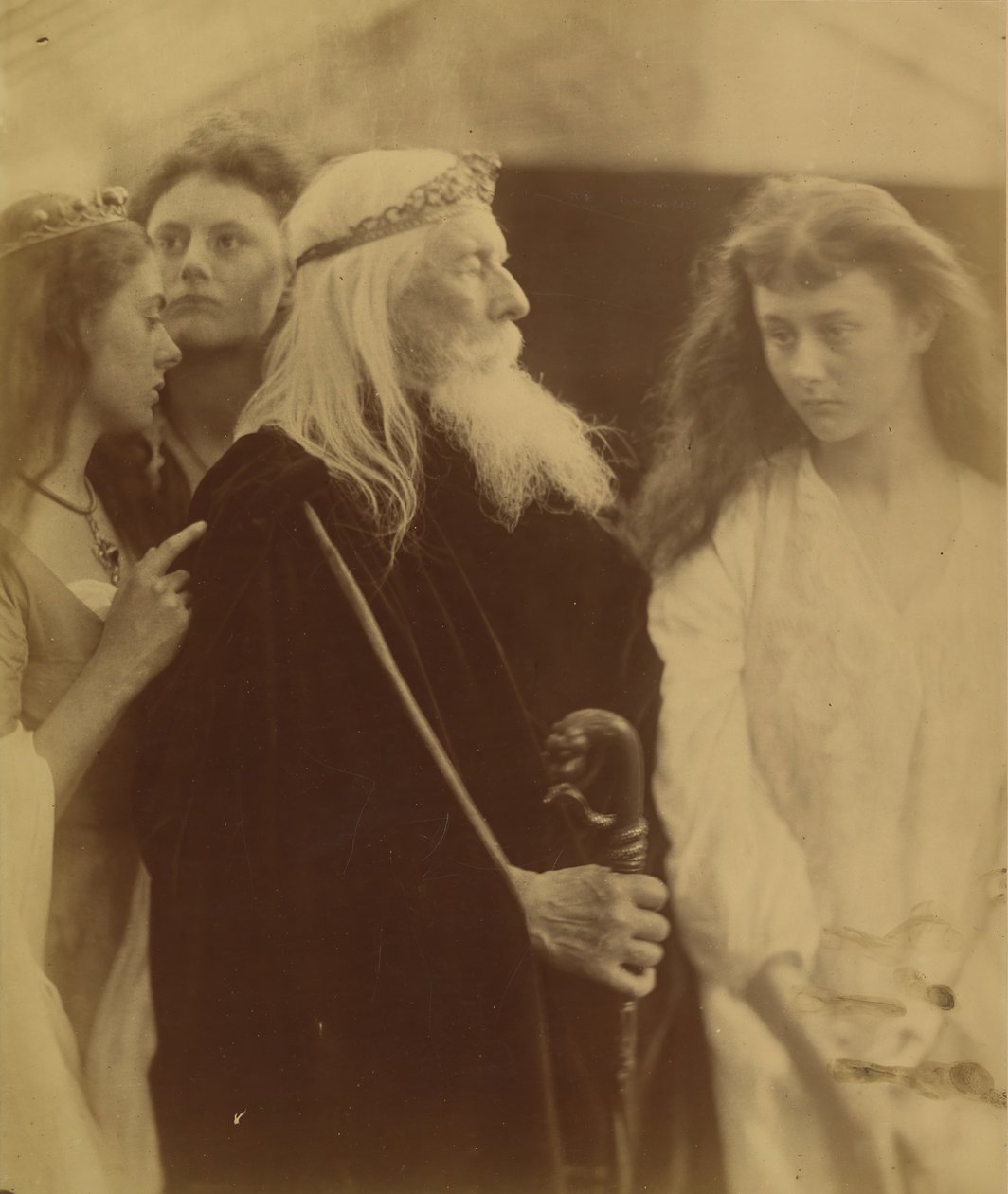 König Lear teilt sein Königreich seinen drei Töchtern zu von Julia Margaret Cameron