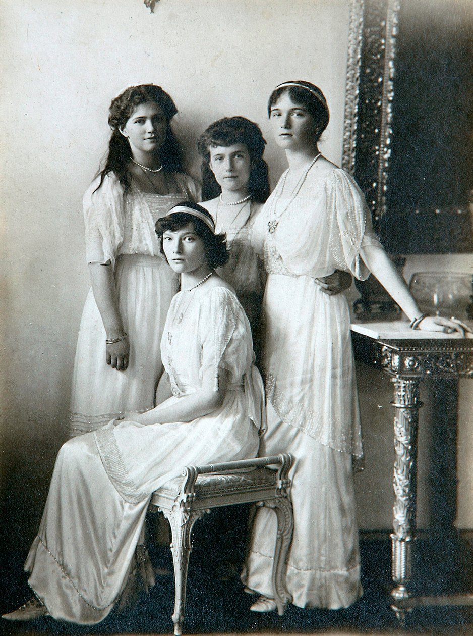 Die vier Töchter von Zar Nikolaus II. von Russland, 1910er Jahre von K. von Hahn