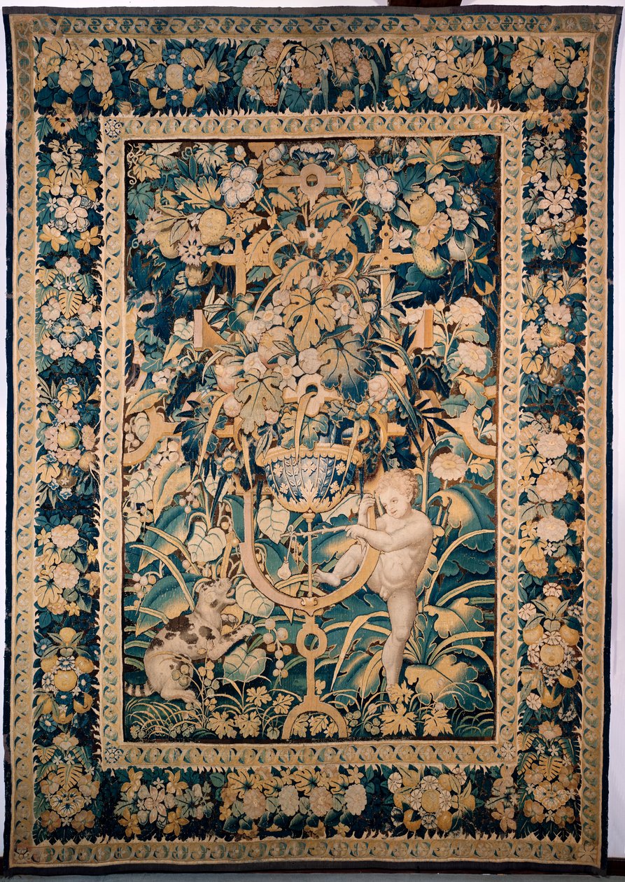 Wandteppich. Enghien. Junge, der einem wilden Tier gegenübersteht (Bambin taquinant un jeune fauve, De knaap met het jonge wilde dier). 363 cm x 259 cm. Ein Junge oder Putto, der ein wildes Tier, vielleicht einen Leoparden, mit einer Birne an einem Stock n von Alec Hunter